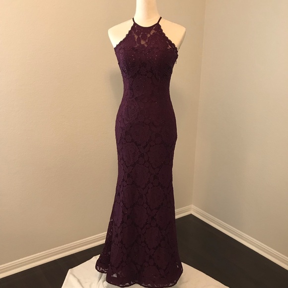 Betsy & Adam - Long formal dress Burgundy color, size 2 Women’s - Picture 2 of 16